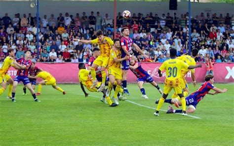 El Yeclano Con Nimo Ilusi N Y Ganas Visita Al Numancia En La