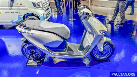 2024 Honda Electric Scooter Concept Debuts Can Work For India