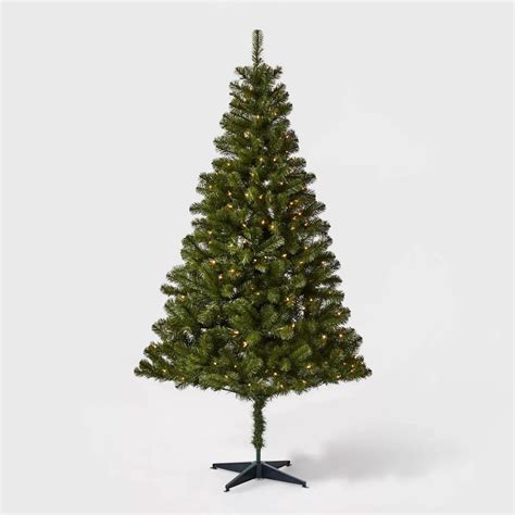 6ft Pre-lit Alberta Spruce Artificial Christmas Tree Deals