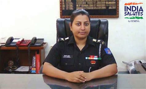 Mitali Madhumita: First Woman Officer To Receive A Gallantry Award ...