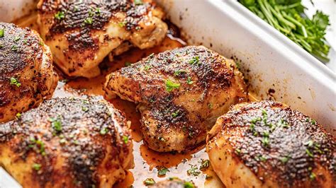 Crispy Oven Baked Chicken Thighs