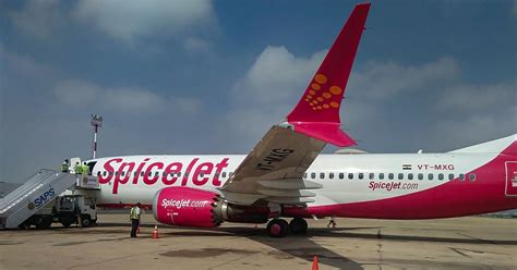 Dgca Issues Show Cause Notice To Spicejet After 8 Malfunctions In 18 Days