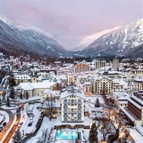 Hotel Mont Blanc Ski Hotel In Chamonix France Flexiski