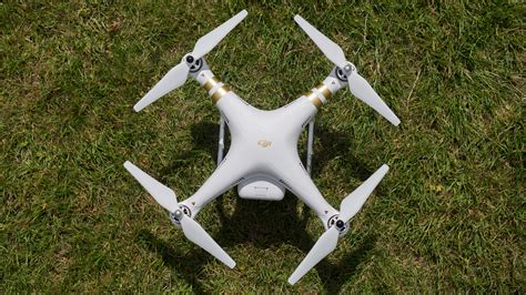 Dji Phantom 3 Professional Review Now Far Cheaper Djis Gen 3 Drone