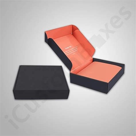 Custom Printed Apparel Boxes Luxury Clothing Packaging