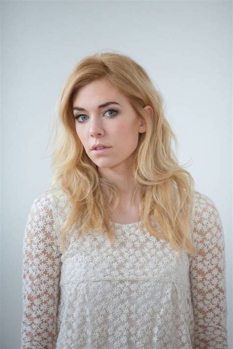 Vanessa Kirby Inspiration For Lara Connor Vanessa Kirby Beauty Girl