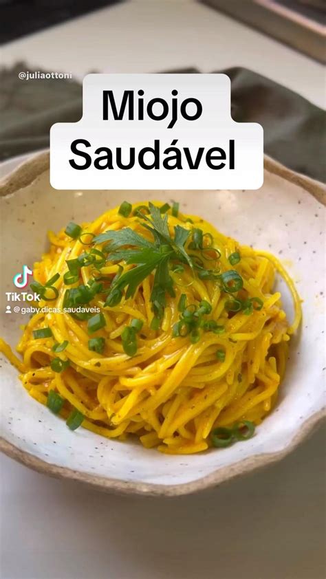 Receita De Miojo Saud Vel Kcal G Carboidrato G Prote Na