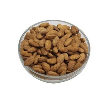 California Almond Nuts Packaging Type Vacuum Bag Packaging Size 10