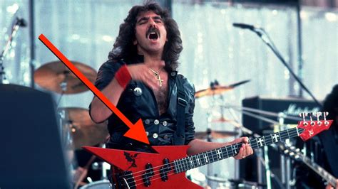 Geezer Butler Played This Bass Live Once And It Didn T Go Well Ultimate Guitar