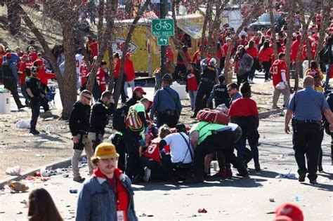 Heroic Kansas City Chiefs Fans Appear To Tackle One Of The Super Bowl