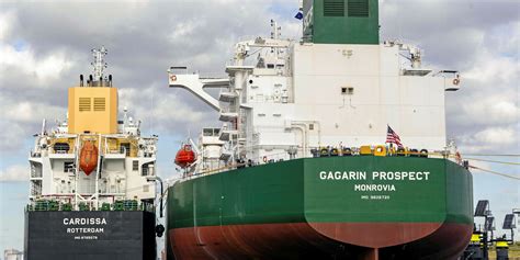 Lng Fuelling Proves To Be A Slow Burner For The Industry Tradewinds