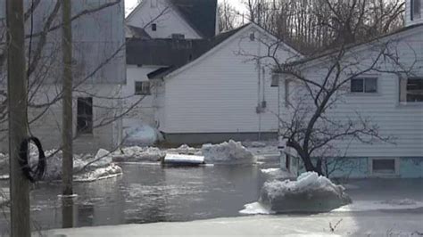 Flood Watch Continues Along Nashwaak River New Brunswick Cbc News