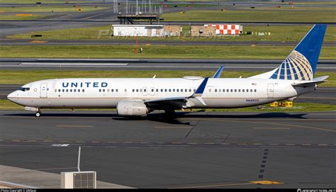 N United Airlines Boeing Er Wl Photo By Ocflt Omgcat Id