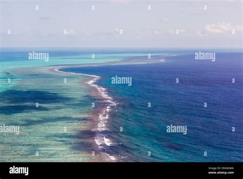 Belize barrier reef aerial view hi-res stock photography and images - Alamy