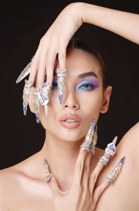 Tham khảo 100 bộ nail cho cô dâu hot nhất hiện nay