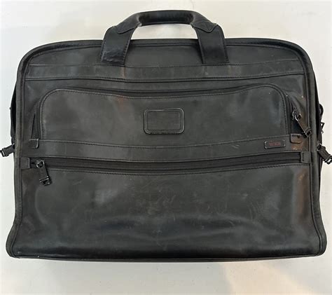 TUMI Slim Black Leather Briefcase Laptop Case W Lugg Gem