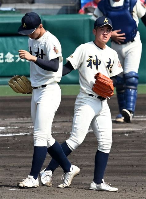 神村学園、鹿児島県勢29年ぶりの夏の決勝に届かず 昨夏の王者・仙台育英に競り負け【夏の甲子園】：「おっ！」でつながる地元密着のスポーツ応援