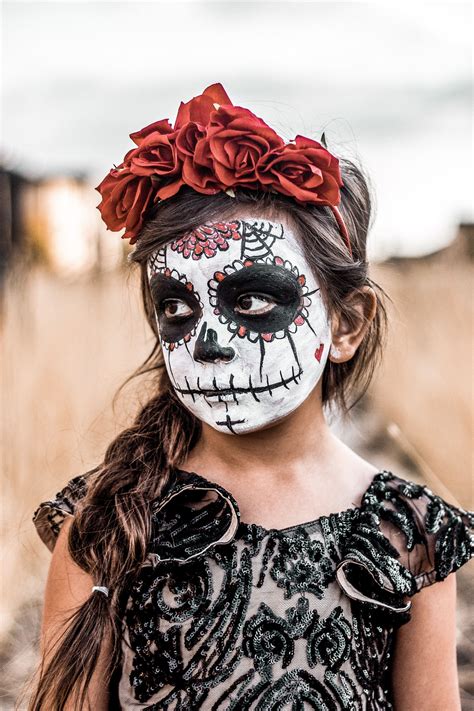 Celebrating Dia De Los Muertos With A New Makeup Look Hey Sunny Jess