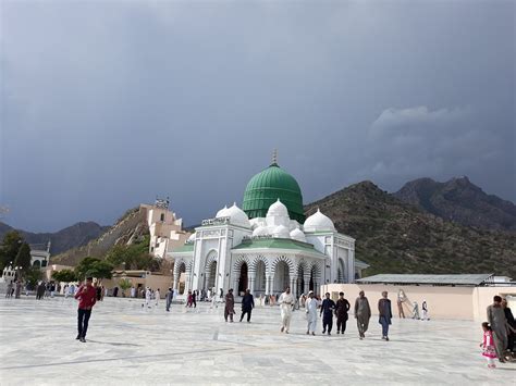 Darbar Hazrat Zinda Peer Ghamkol Sharif Darbar Hazrat Zind Flickr