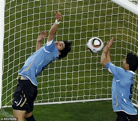 World Cup Ghana Looking For Revenge On Luis Suarez And Uruguay