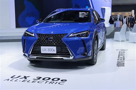 Lexus Thailand อีกหนึ่งรุ่นรถยนต์ไฟฟ้าจากเลกซัส Ux 300e