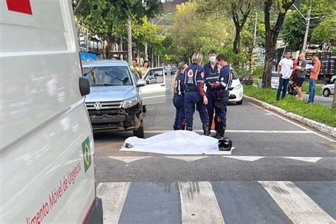 Motociclista Colide Contra Um Carro E Condutor Morre Em Ipatinga