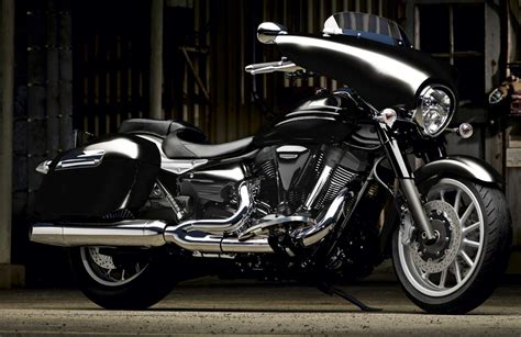 Мотоцикл Yamaha XV 1900A Midnight Star CFD 2014 Цена Фото