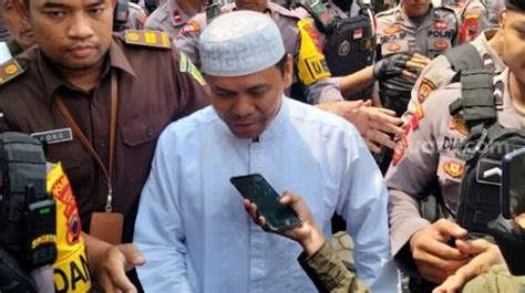 BREAKING NEWS Gus Nur Divonis 6 Tahun Penjara Kasus Ijazah Palsu