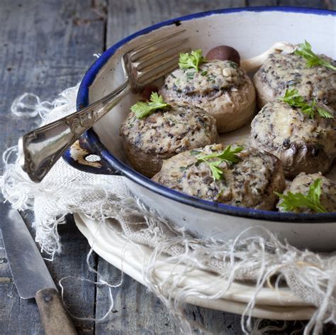 Recette têtes de champignons farcis Marie Claire