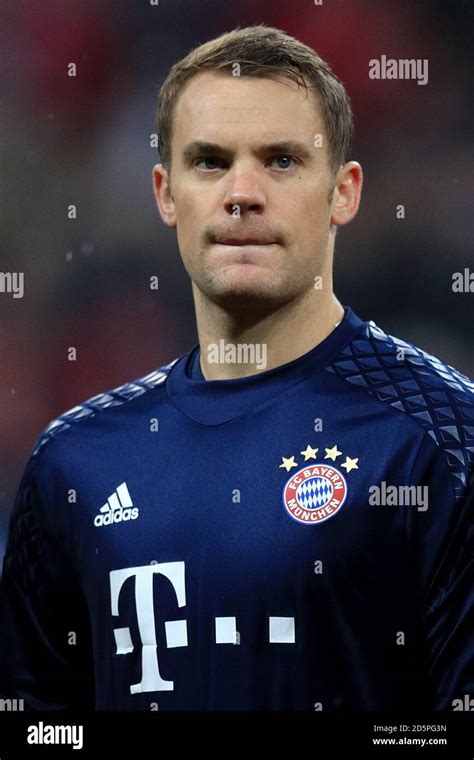 Manuel Neuer Hi Res Stock Photography And Images Alamy