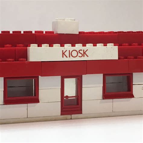 The Buildings — Our Vintage Lego Collection