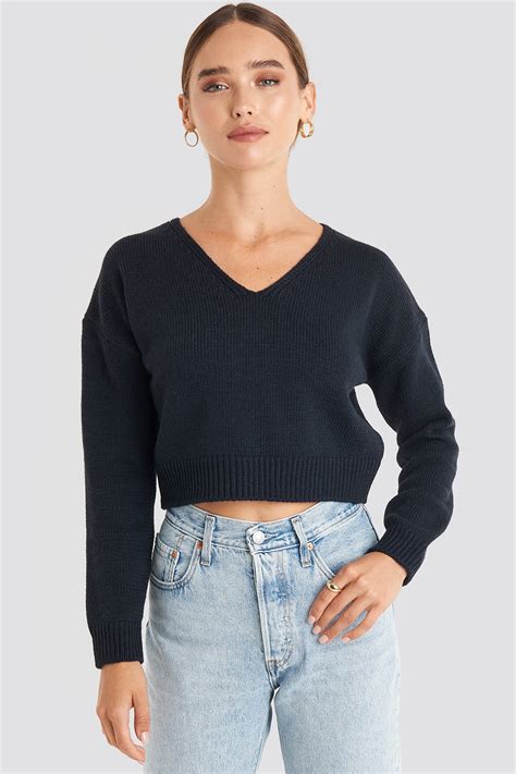 Cropped V Neck Knitted Sweater Blue Na