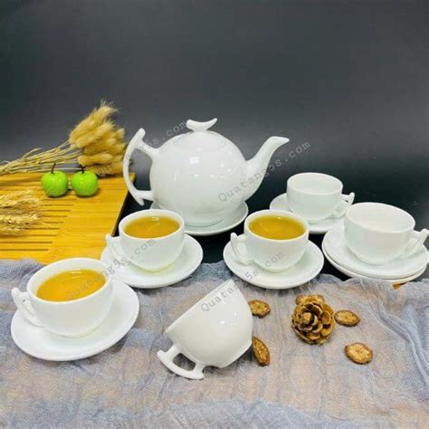 bo  chen  logo qua tang nam sao