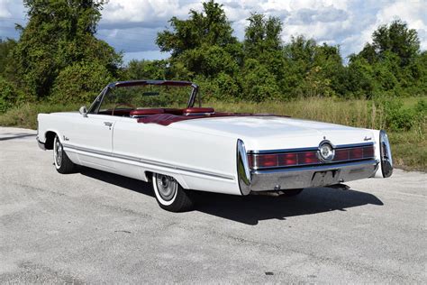 1967 Chrysler Imperial | Orlando Classic Cars