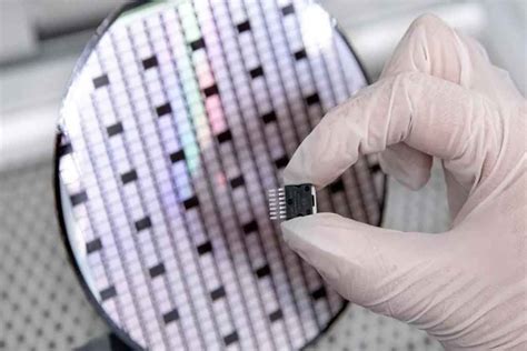 Europa tiene solución a la crisis de los microchips reducir su