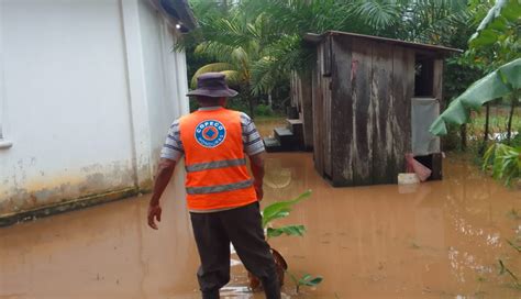 Honduras Declara Alerta Roja Ante Riesgo De Inundaciones Por Lluvias