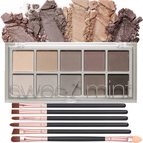 Color Nude Eyeshadow Palette With Brushes High Pigment Long Lasting Matte Eye Makeup For