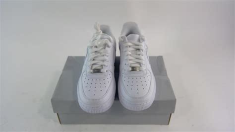 Nike Womans Shoes, Size 6 | Property Room