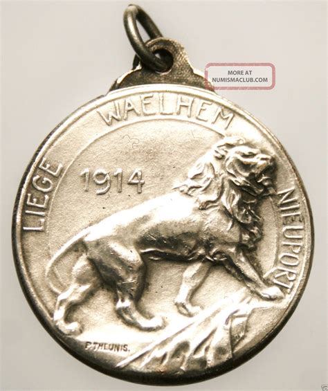 Mighty Lion And Julius Caesar Quote 1914 Antique Art Medal Pendant