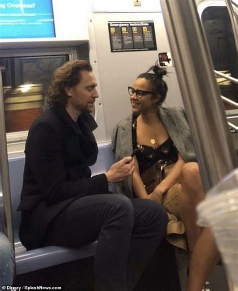 Tom Hiddleston and Zawe Ashton spotted on Subway – Married Biography