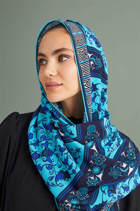 Tezhip Silk Shawl Blue