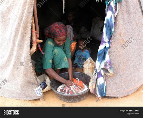 Refugee Camp Somalia Image & Photo (Free Trial) | Bigstock