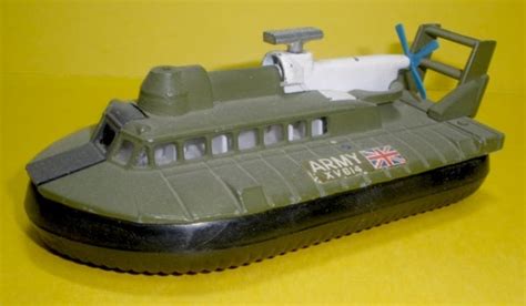 Awaiting Arrival Of 3rd Dinky 290 Srn6 Hovercraft