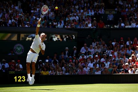 Roger Federer Appears Ready For Another Wimbledon Run