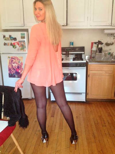Nylon Milf Cougars Photo