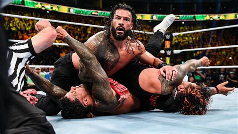 Roman Reigns Reaction After Losing Vs The Usos Gets Brutally Slammed