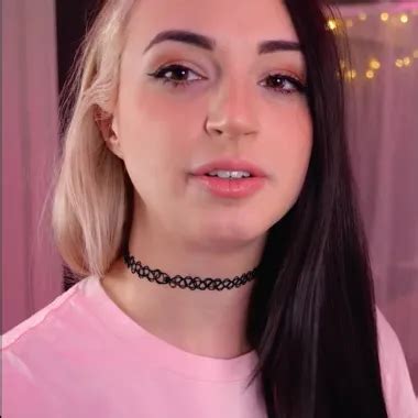 Indian Girl In Yoga Pants Indian Bhabhi Hot Bhabhi Xhamster