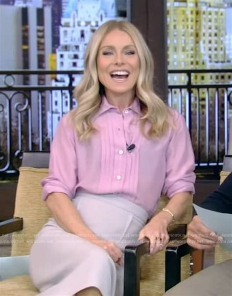 Wornontv Kelly Pink Pleated Blouse On Live With Kelly And Mark Kelly