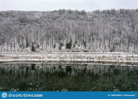 Connecticut River Winter Stock Image Image Of Americana 168954689