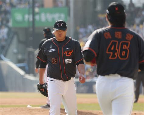 포토 류현진 12년 만에 Kbo 선발 이데일리